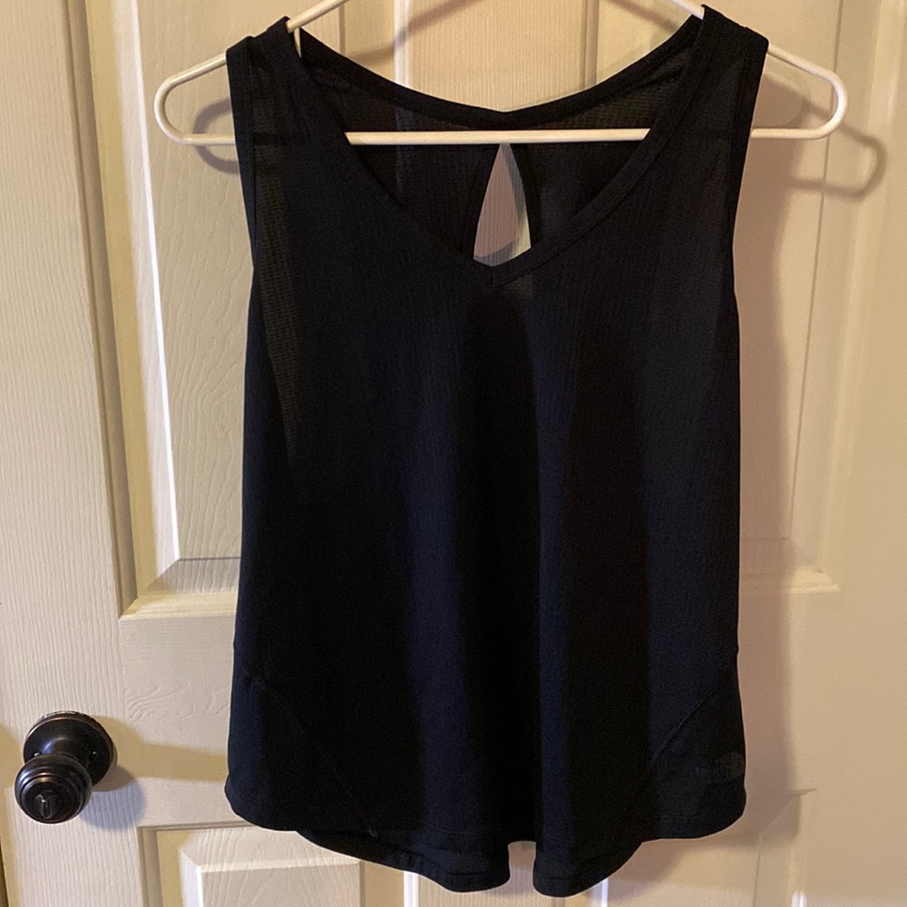 The North Face Woman’s Flashdry Top